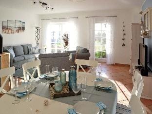 Wigbold Comfortable holiday residence Vacation rental in Mecklenburg-Vorpommern, Germany