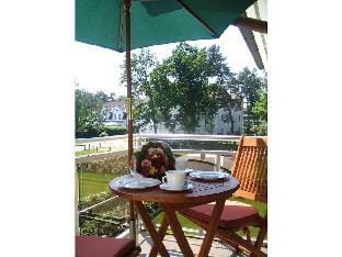 Sea breeze directly on the beach Vacation rental in Sellin