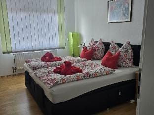 Heidel Comfortable holiday residence Vacation rental in Wuppertal