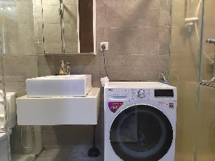 H2O Queen Bed & Single Bed with washing dryer Apartment in Petaling Jaya