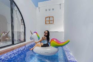 Country House Villa with Private Pool in Seturan Villa in Special Region of Yogyakarta