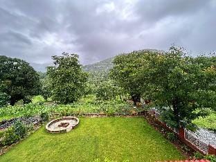 Redhouse, GoldValley, Tahmini Villa in Maharashtra