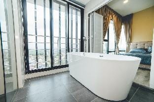 Tebrau Houses Vacation rental in Johor Bahru