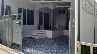 Family home close to city center Vacation rental in Hua Hin District