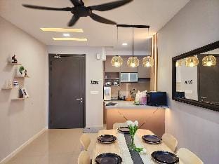 UKM Bangi Wonderland 3BR 2bath 2parking B-12 Apartment in Negeri Sembilan, Malaysia