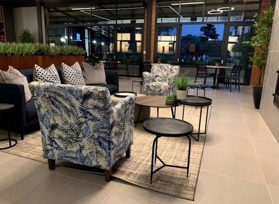 CozyHeaven O.R Tambo Apartment in Gauteng