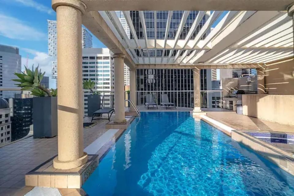 KozyGuru | Sydney CBD | Stylish Studio Apartment in Sydney
