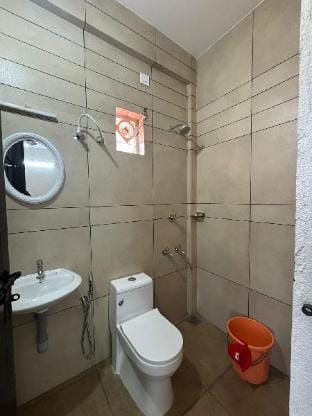 Full Moon Residency  Apartment in Kochi