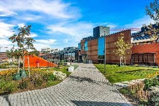 New Modern 2 Room Apt With Free Parking, Oslo Apartment in Viken, Norway