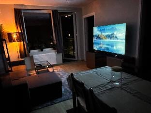 New Modern 2 Room Apt With Free Parking, Oslo Apartment in Viken, Norway