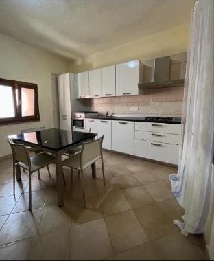YOUR PERFECT HOLIDAY IN SARDINIA AUTHENTIC EXPERIENCE IN PULA Vacation rental in Pula