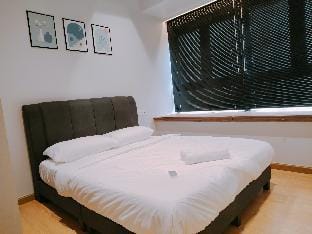 Danga Bay Pool View 2 Beds | 4 Paxs by One 9 Stay Apartment in Johor Bahru