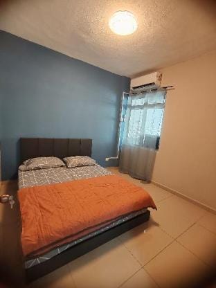 Cozy Pool View 3B2B 8-10pax Teluk Kemang PD Apartment in Port Dickson