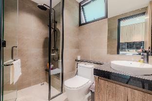 Studio river view, olympic pool & Infinity Pool Apartment in Ho Chi Minh City