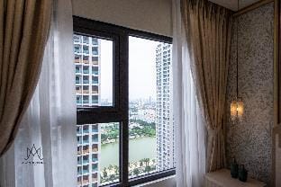 Luxury Apartment  with Bath/Balcony/Washing - I4 Apartment in Laos