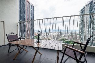 Unagi-Una Apartment Sunway Velocity Mall Chinese-speaking Host Vacation rental in Federal Territory of Kuala Lumpur