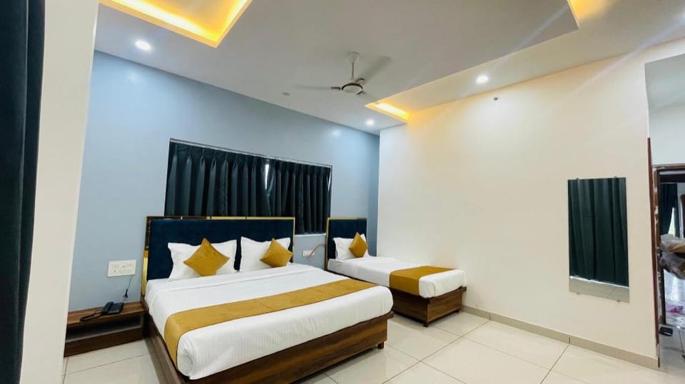 Hotel Rajgharana Hotel in Udaipur