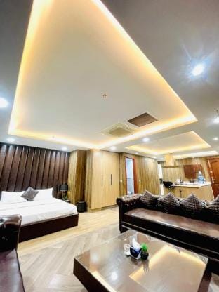 Studio Apartment in DHA | Lahore | Gold Crest Vacation rental in Lahore