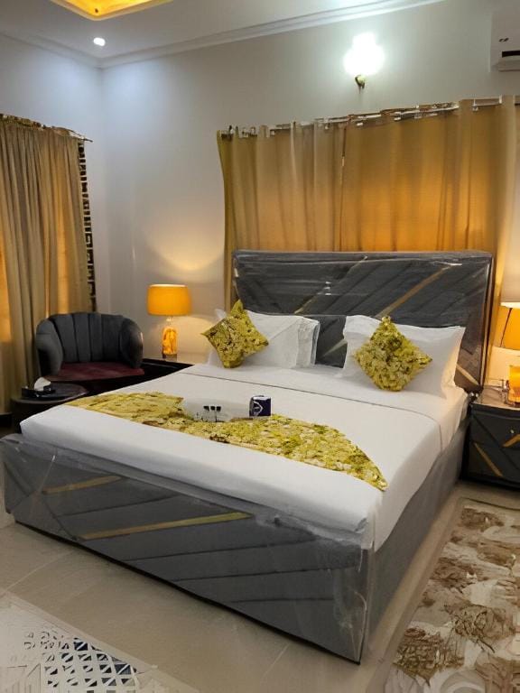 Umda Safari Hotel in Islamabad