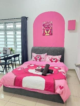 B1711 Austin Height Lotso Bear Home Netflix ByStay Vacation rental in Johor Bahru