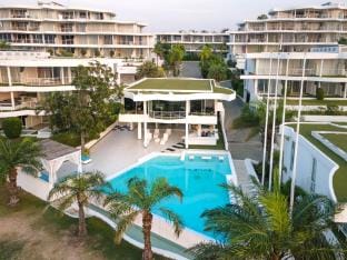 Pure Sunset Beach - By Mikihollick Apartment in Pattaya City