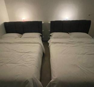 Bukit Indah Villa - Room 4Pax 武吉英达别墅四人间 Villa in Johor Bahru