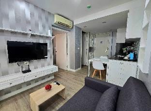 CHIC & CHILL 3 @The Blu X Condo Bangsaen อาคาร A Apartment in Chon Buri Changwat