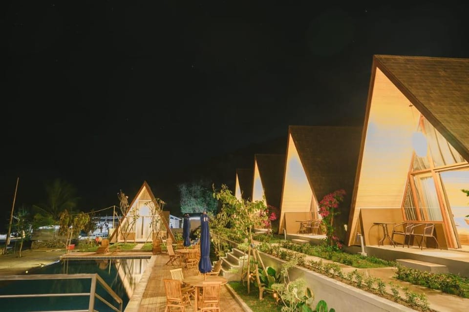 Maya Ocean Resort Hotel in West Praya