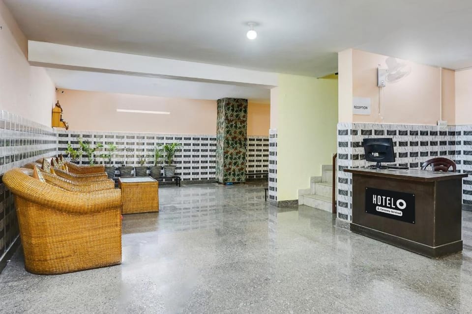 Super Hotel O Dwarka Metro Hotel in Delhi