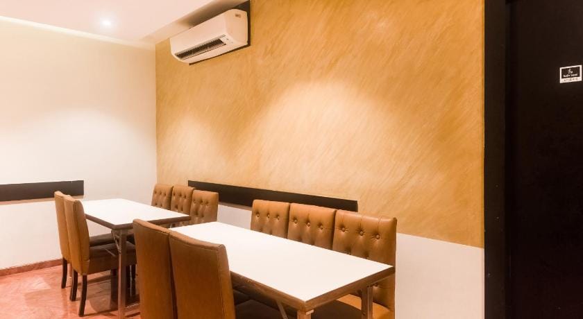 Super Hotel O AL Burj International Hotel in Kolkata