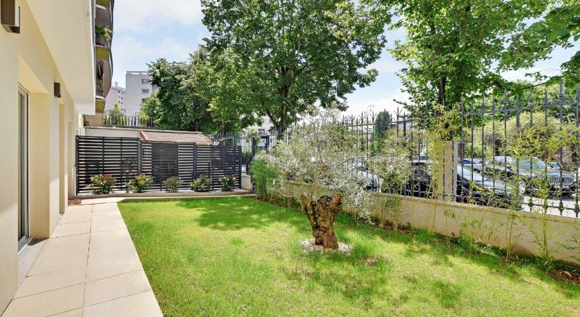 Exclusive Duplex -5BD-10P- Nogent-sur-Marne Apartment in Nogent-sur-Marne