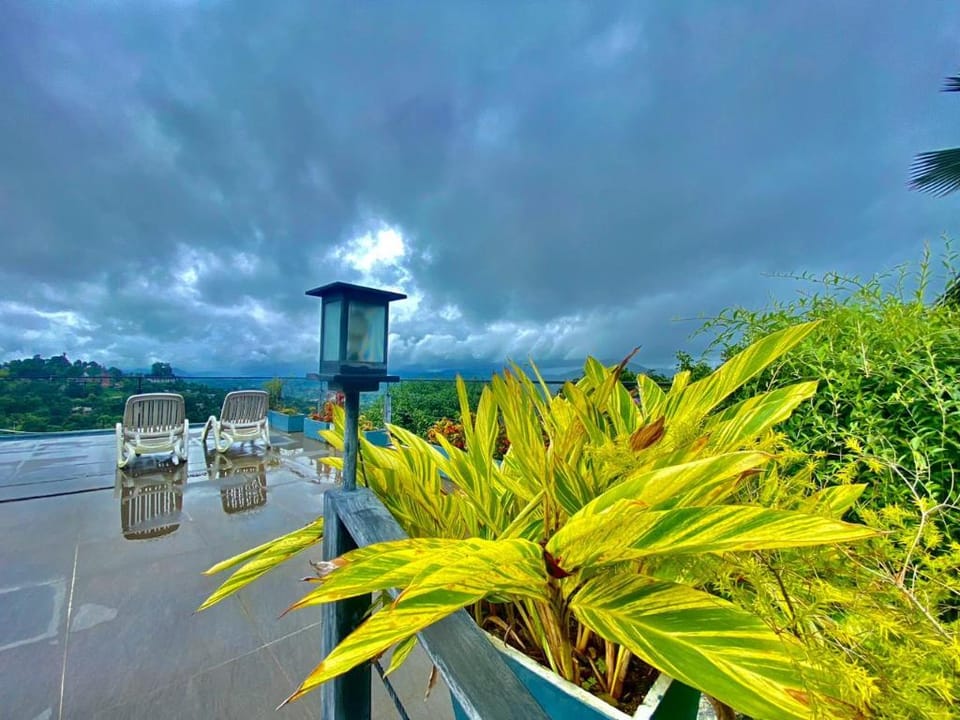 390 Villa Vista Hotel in Kandy