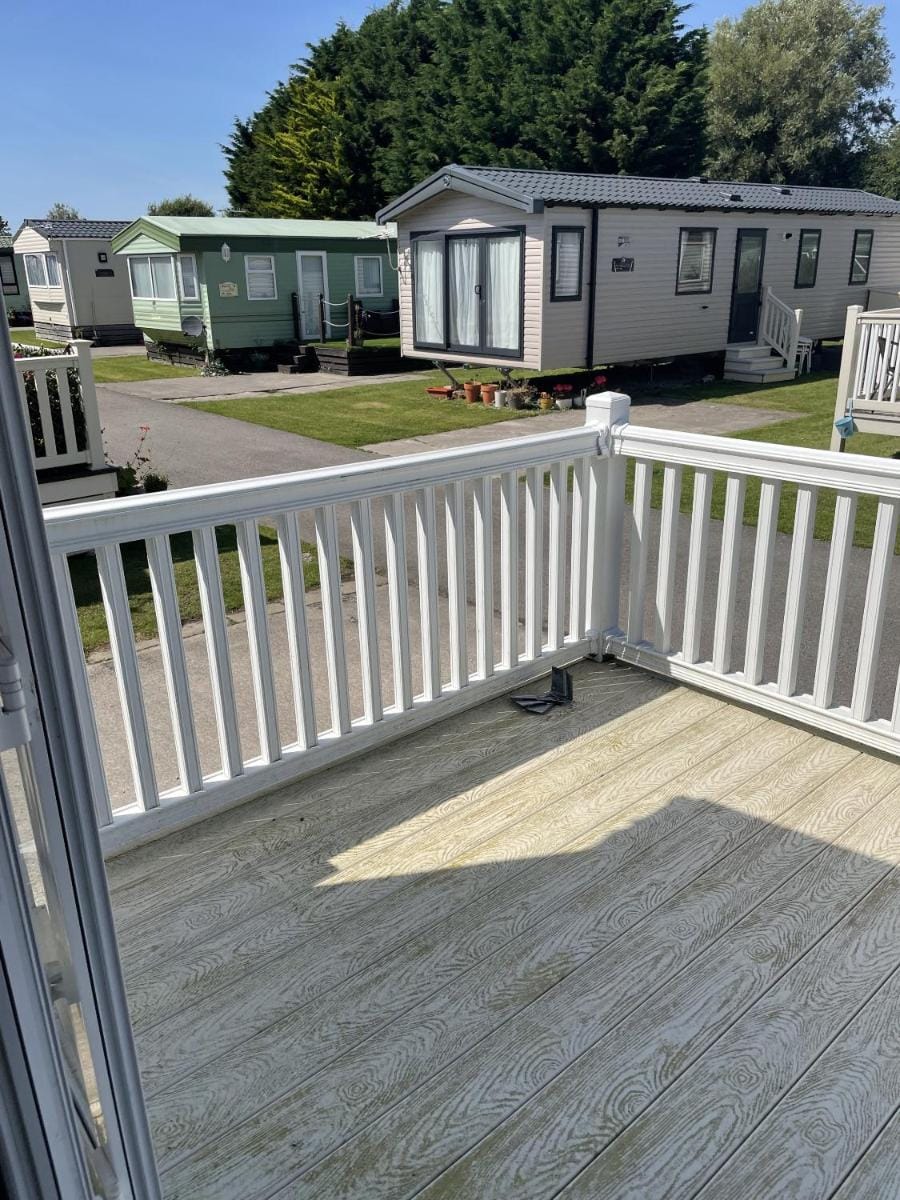The Thimble static Holiday Home Vacation rental in England