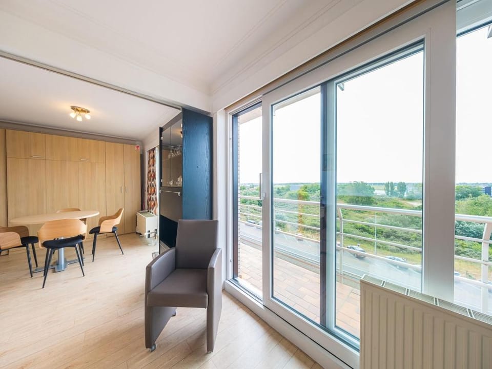 Studio on 5th floor by the sea Hotel in Middelkerke