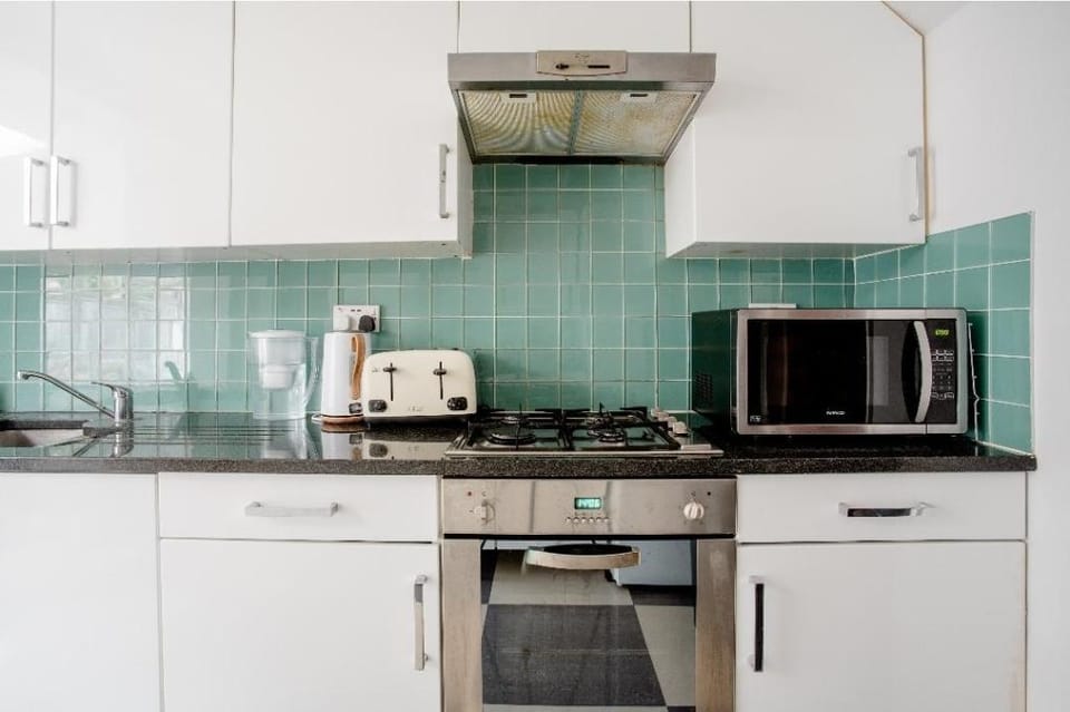 London standard double room for 2 Vacation rental in London