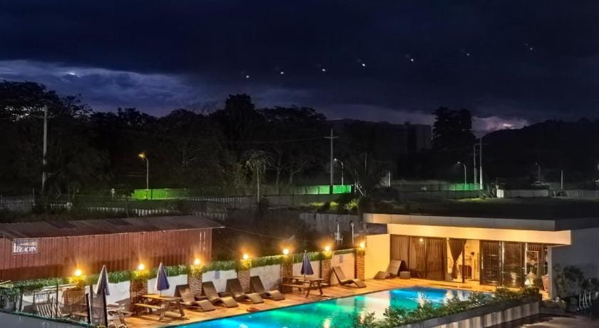 OYU2bedrooms or Stuio condo Near airpor Aqua Plane Apartment in Calabarzon