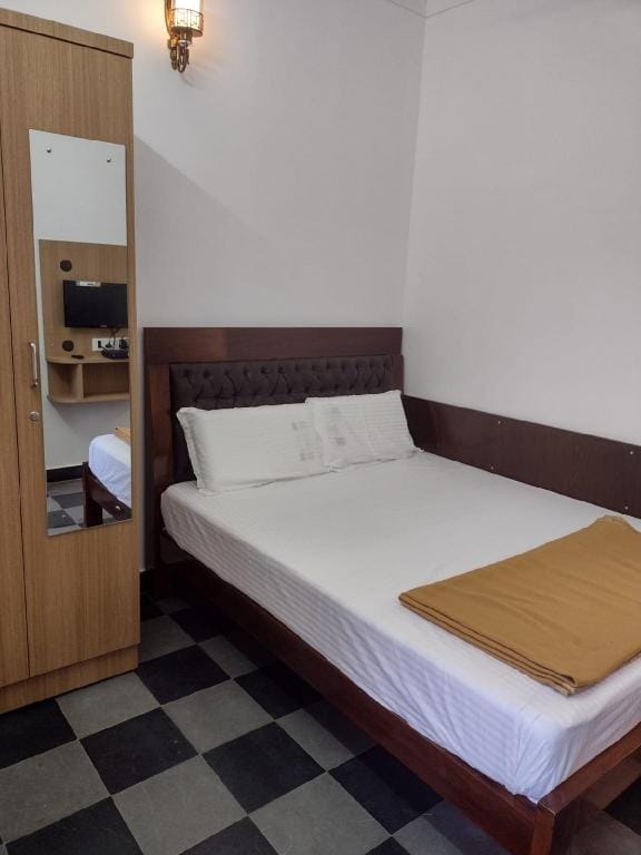 Padmashree lodge Hotel in Karnataka
