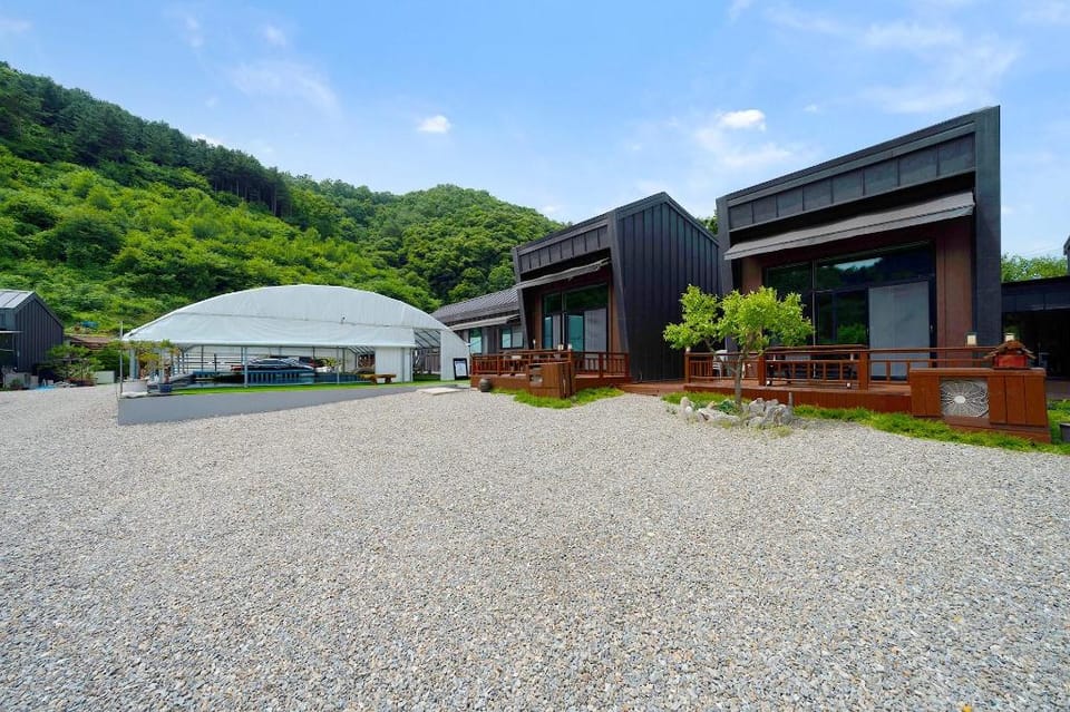 Gapyeong Maid Spa Pension N Pool Pension Bed and Breakfast in Gyeonggi-do
