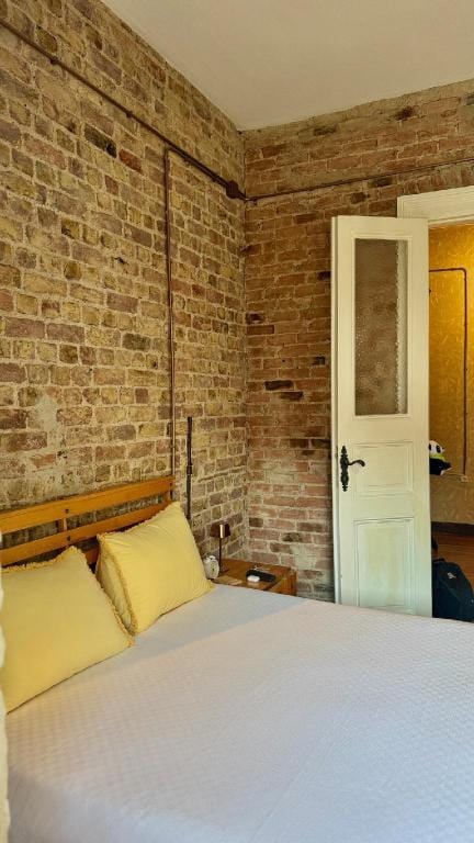Byzantine Architecture with Modern Decor Apartment in Istanbul