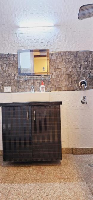 2BHK Apartment in Lajpat Nagar 4 Apartment in New Delhi
