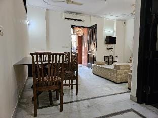 3 BHK Apartment in Lajpat Nagar Apartment in New Delhi