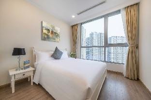 3BR Vinhome Landmark Apt Vacation rental in Ho Chi Minh City