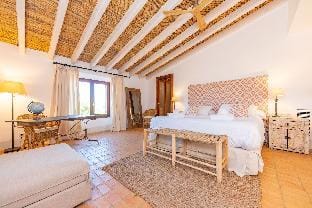 Son Catxo in Mallorca Villa in Pla de Mallorca