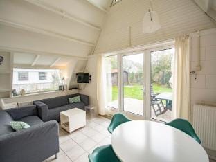 Holiday Home Groote Keeten near Beach Vacation rental in Callantsoog