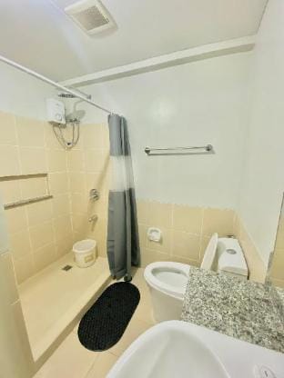 Verdon Parc 2BR  Unit with balcony and Ocean View Apartment in Davao City