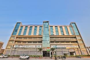 Hotel O Hill Park Vacation rental in Ahmedabad