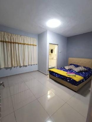 Romantic Pool View 3B2B 10-12pax Teluk Kemang PD Apartment in Port Dickson