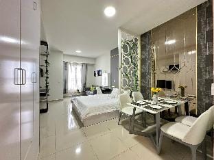 Sunrise city view, opposite Lotte mart 7 district Apartment in Ho Chi Minh City
