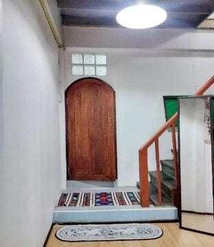 Suree House Sathorn - 5mins to Surasak station Vacation rental in Bangkok