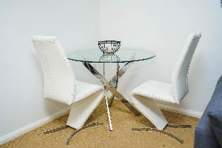 Modern 2BR Flat London-Watford Apartment in London Borough of Islington